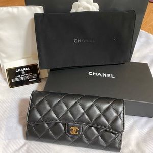 Chanel classic flap long wallet in lambskin